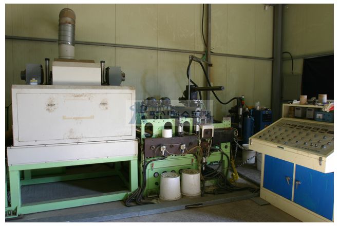 UV Coating M/C